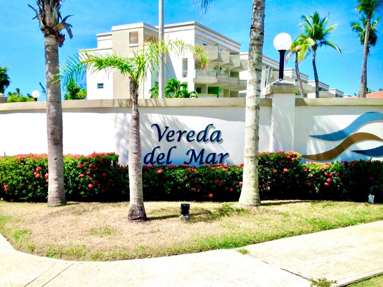 Rainforest Beach Condo is in a secluded and safe space.