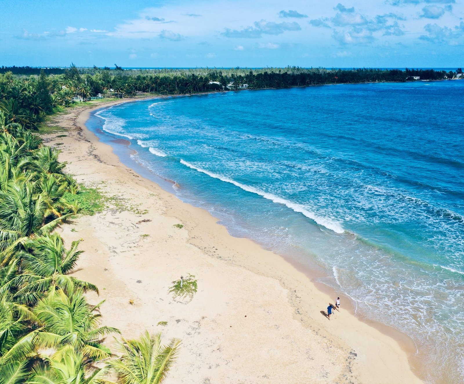 Wide beautiful beaches at Rainforest Beach Condo