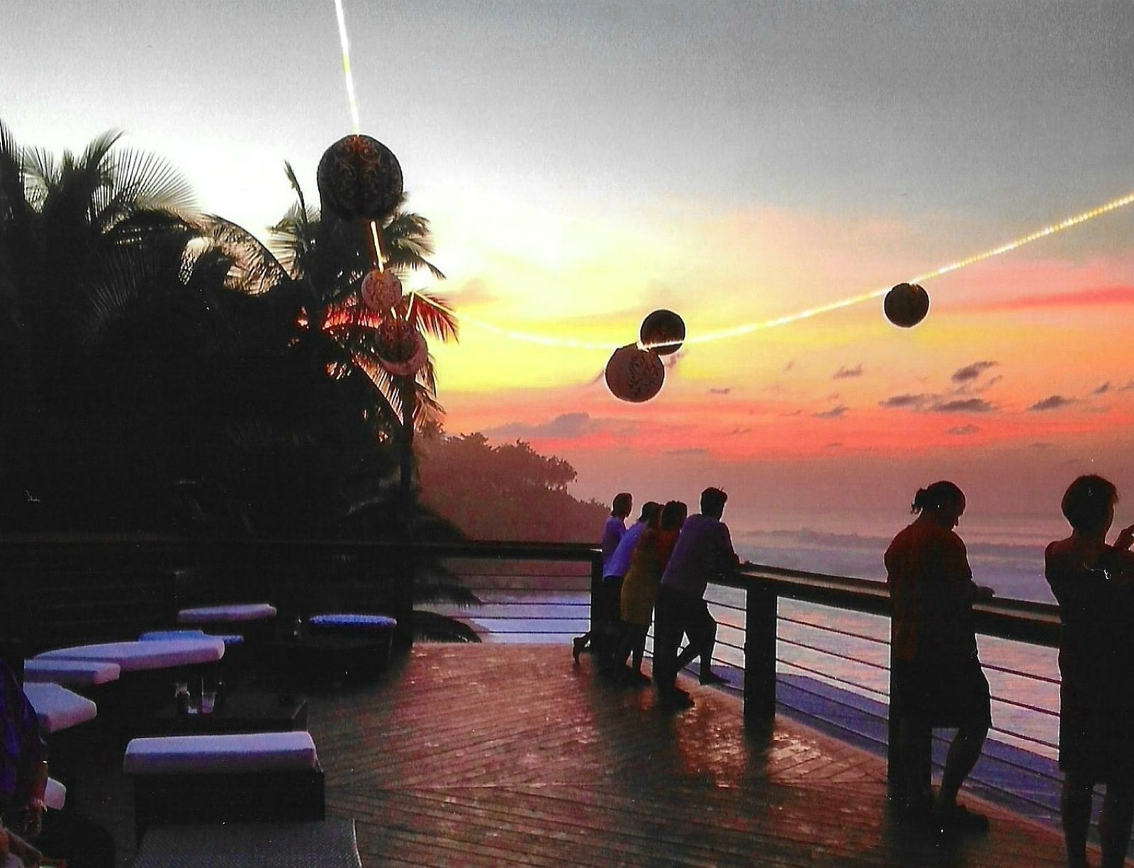 Drinks With A View Near Rainforest Beach Condo